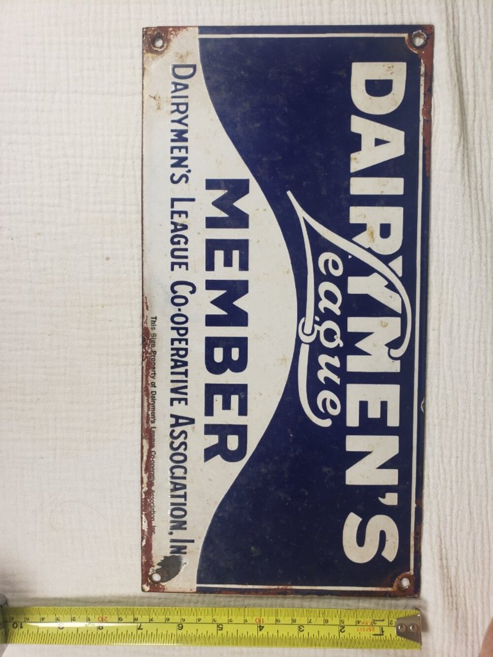 Vintage Dairymen’s League Member Metal Sign Farmhouse Dairy Advertising Decor - Picture 5 of 5